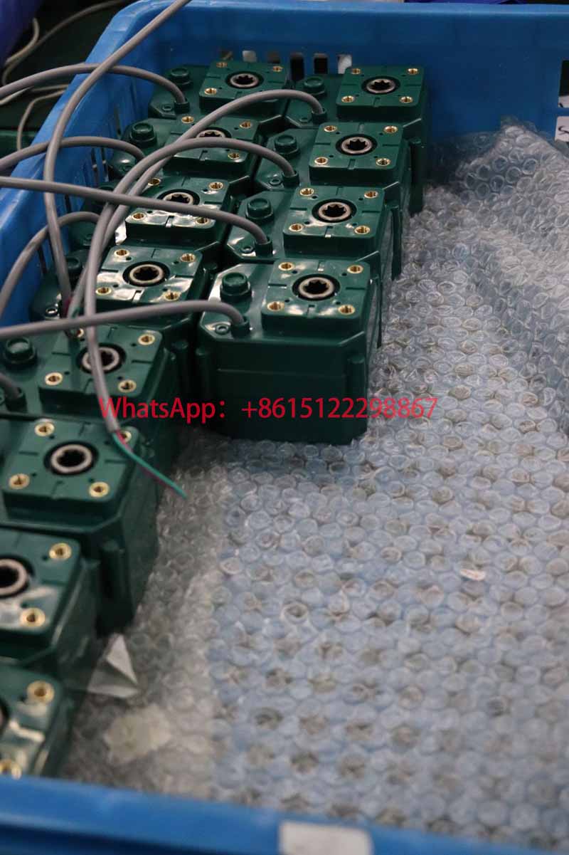 High-Torque Actuator for Maneuvering Valves